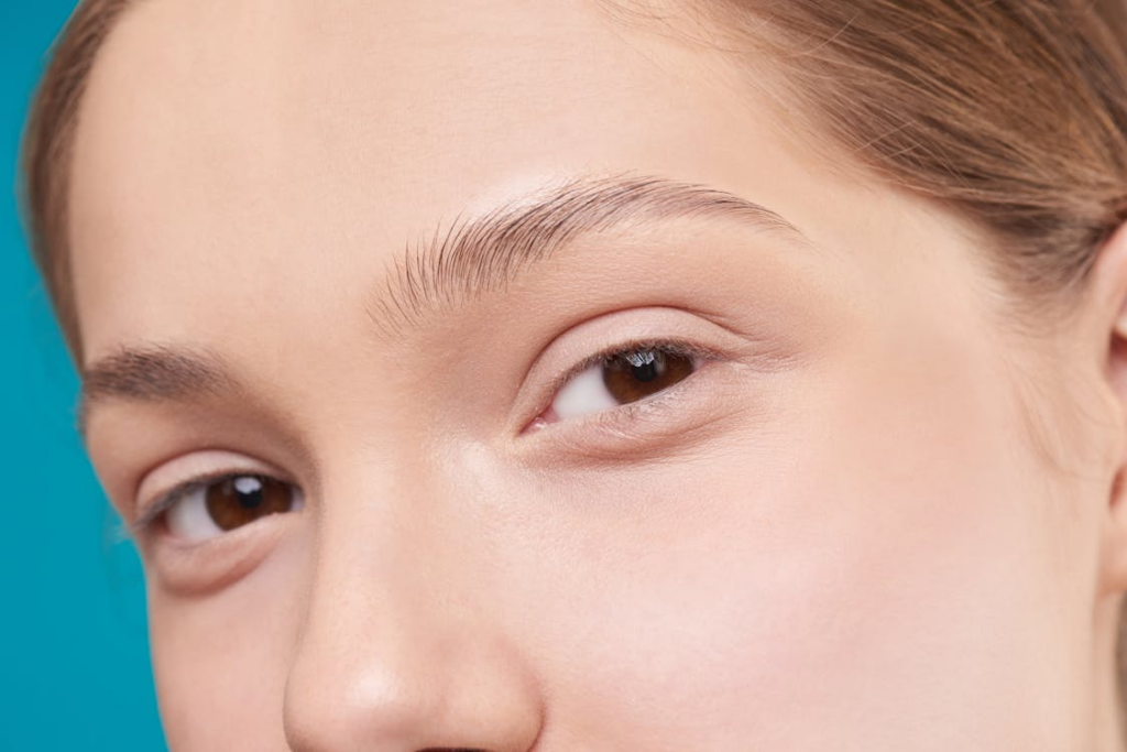 Blepharoplasty feature Blepharoplasty feature
